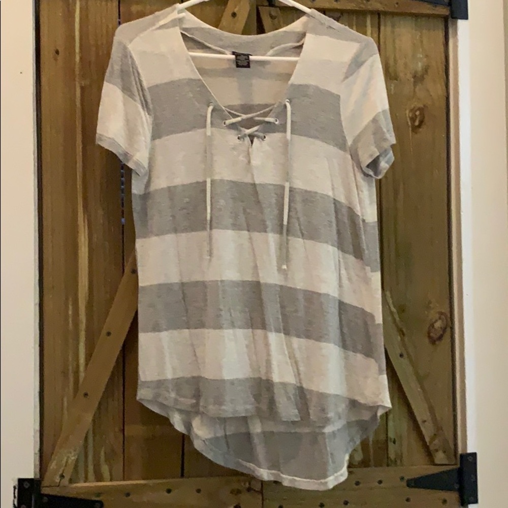 High-Low Striped Blouse/Tee